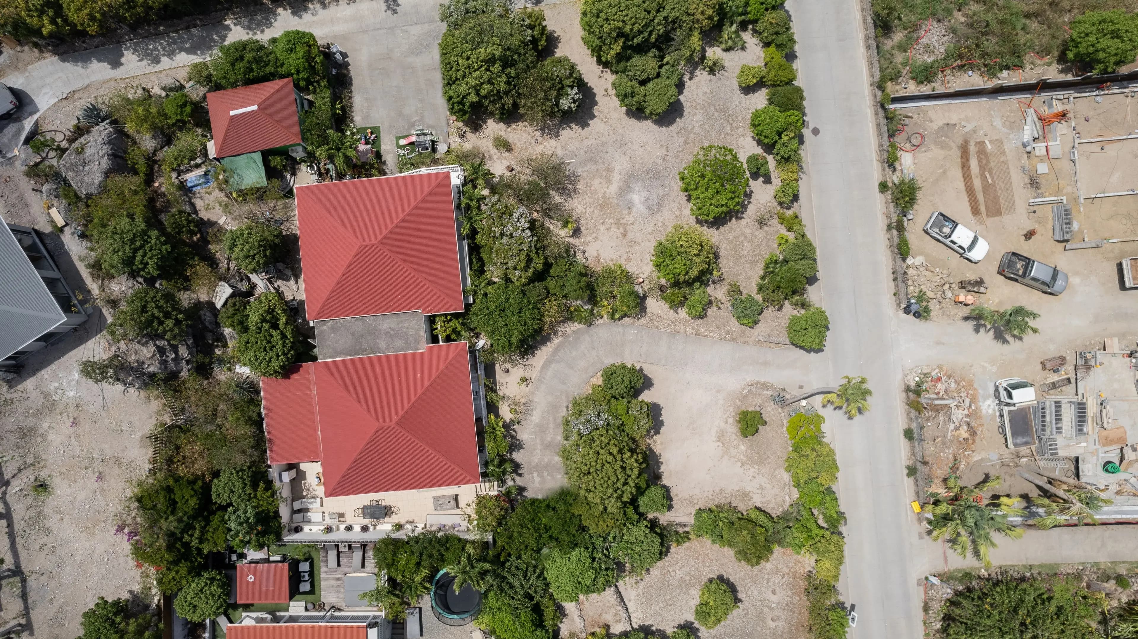 Exclusivité - ensemble immobilier comprenant 2 maisons - saline