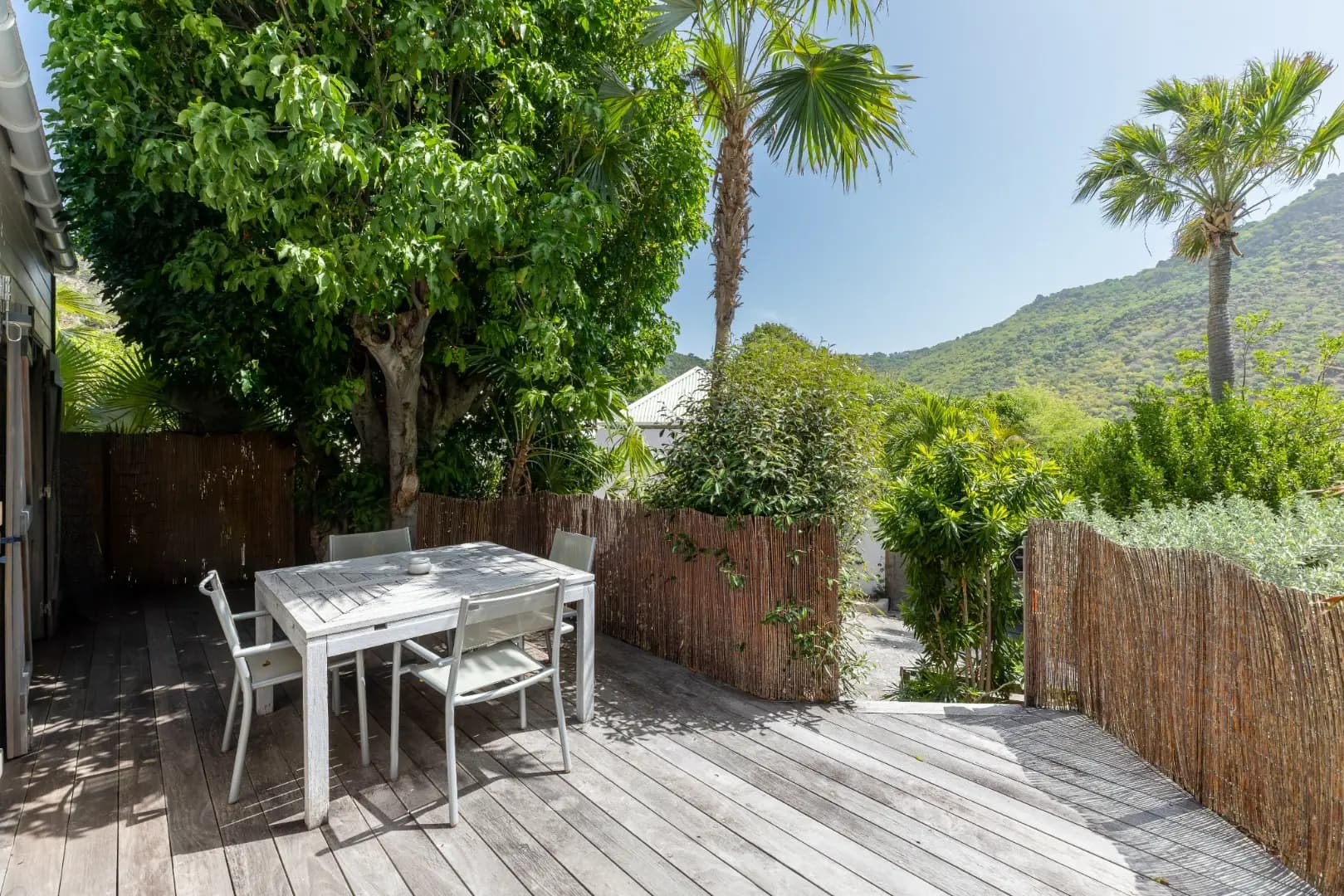 Exclusive Listing - Charming 2-Bedroom House - Grand-Fond - Photo 1